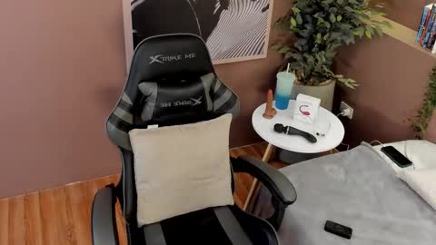 abby online show from February 19, 2:27 pm