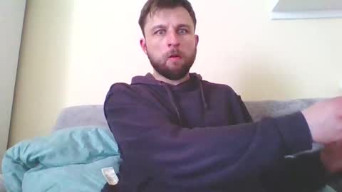 Snapshot of slaveboy32bi chatting on March 1, 9:18 am slave boy perwers bdsmFEMDOM online show from March 1, 9:18 am