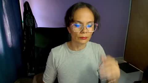 SlaveFuck online show from November 24, 9:35 pm