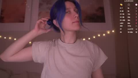 Sonya online show from March 1, 9:04 pm