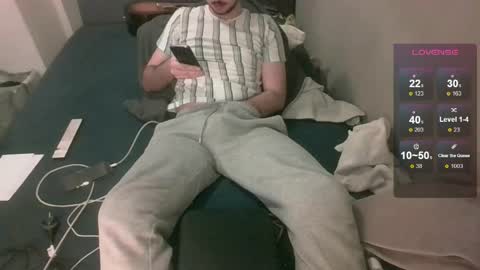 sleepless19 online show from April 2, 9:22 pm