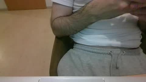 sleepless19 online show from March 15, 7:50 pm