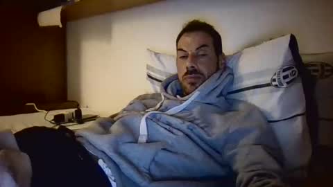 slevin online show from March 7, 12:04 am