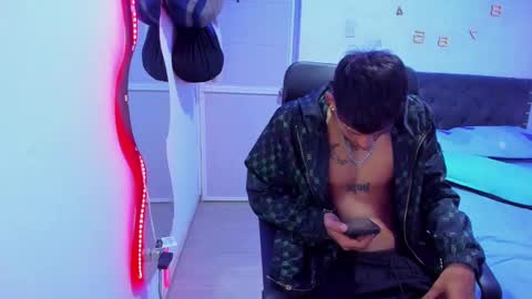 slim_master12 online show from January 22, 6:10 am