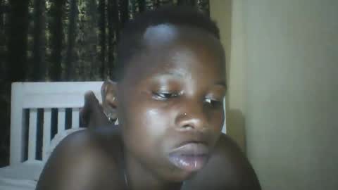 slim_petite_ebony online show from December 25, 9:33 pm