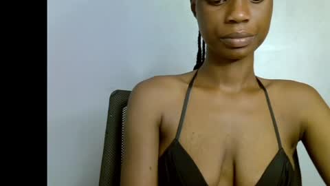 Alice online show from April 18, 6:10 pm