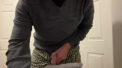 Snapshot of slimcenus chatting on December 6, 3:24 am SlimCenus online show from December 6, 3:24 am