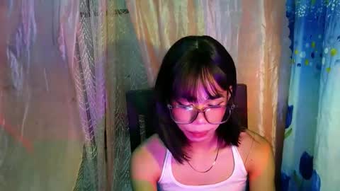 sluttypatotie online show from April 7, 4:53 pm