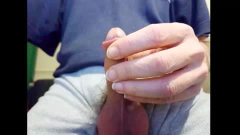 Small Hairy Uncut online show from December 20, 7:26 am