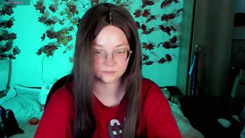 smallimpmeili online show from October 10, 8:35 pm