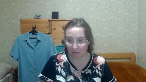 smart_rose online show from October 28, 10:11 pm