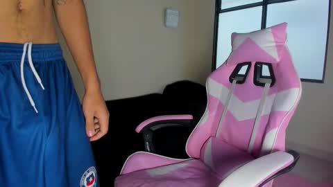 smitt jr online show from November 22, 2:48 pm