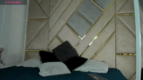 Smith Jay online show from February 22, 12:40 pm