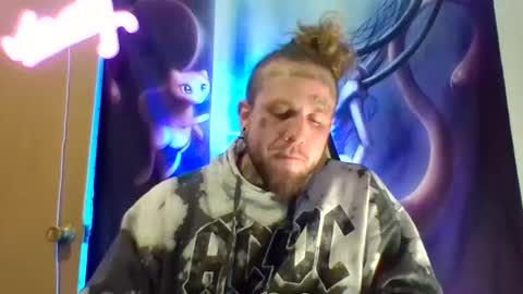 smoke online show from March 14, 2:48 am