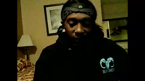 SmokeGoddess35 online show from November 5, 5:31 am