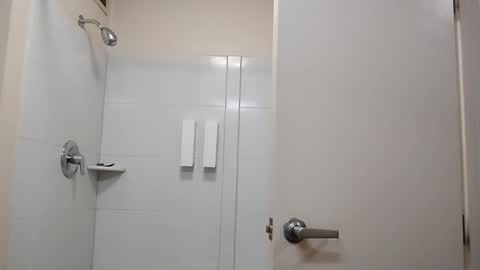 Snapshot of smokey915 chatting on September 28, 8:51 pm Smokey915 online show from September 28, 8:51 pm