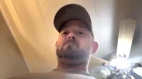 smokeymt420 online show from December 15, 2:07 am