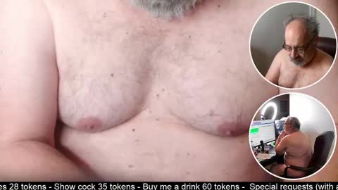 Snapshot of smokymountanman chatting on February 16, 12:08 am smokymountanman online show from February 16, 12:08 am