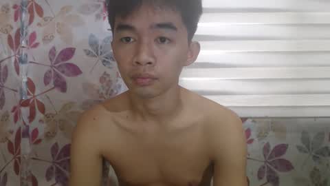 smooth3218 online show from February 20, 5:18 am