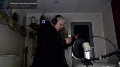 Viiscount  Snarfle Von Snarfenberg online show from March 7, 10:13 am