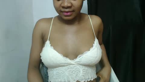 snowdrop5 online show from March 6, 8:16 pm