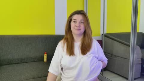 snowflakec online show from February 8, 9:51 pm