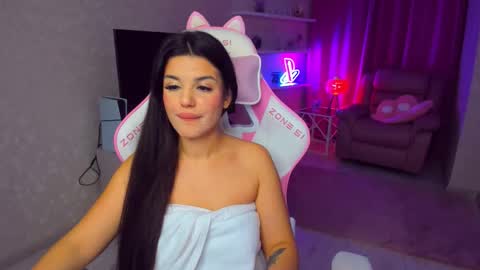 snowingwinter online show from November 25, 11:03 pm