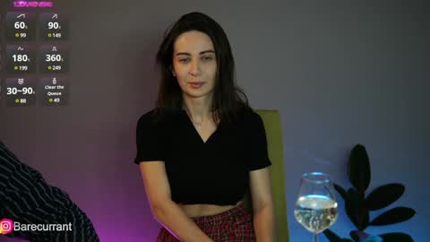 Snapshot of sochnogirls chatting on December 3, 9:39 pm Yesenia online show from December 3, 9:39 pm
