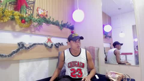 Soffia bless online show from January 3, 1:13 pm