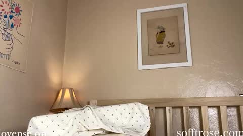 Julia    online show from February 17, 1:04 am