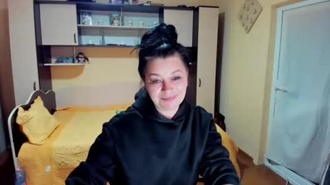 Soffy online show from March 26, 6:30 am