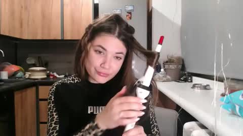 Sofi online show from January 18, 6:17 pm