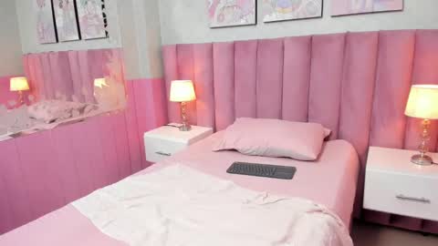       online show from September 20, 1:41 am