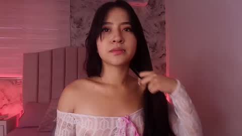 sofia gomes online show from March 3, 12:01 pm