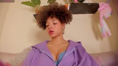 S O F I A  online show from March 6, 5:12 pm