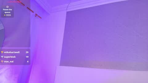 Sofa online show from November 5, 9:39 pm