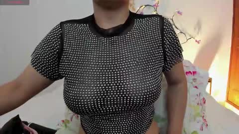 Sofia walke online show from November 21, 11:25 pm