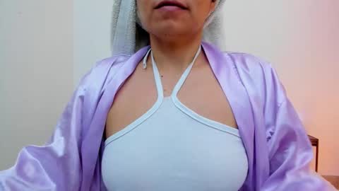 Sofia walke online show from October 18, 12:04 am