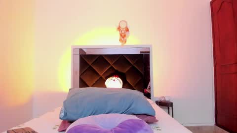 Sofia walke online show from April 16, 10:01 pm