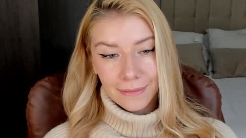 Sofia online show from December 12, 3:37 pm