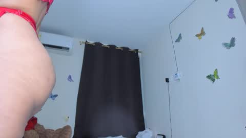 sofiacastillo01 online show from December 21, 9:10 pm