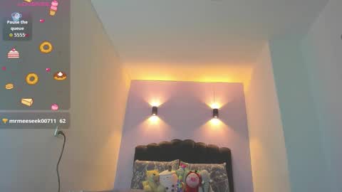 Sofia online show from October 25, 4:24 am