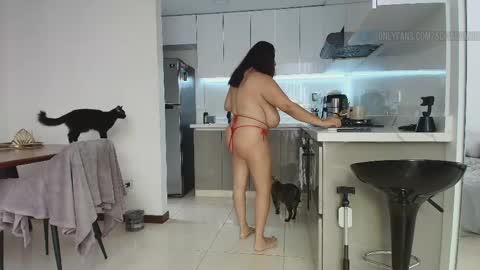 Sofa Damon   SCORE Girl online show from May 4, 9:10 pm