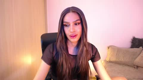 Samara Silex online show from November 26, 3:04 am