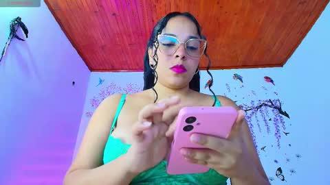  Sofa Daz  online show from March 1, 11:36 am