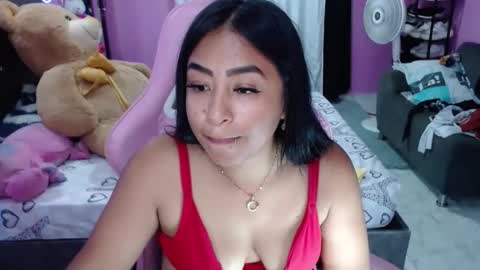 sofia Dreams online show from March 18, 1:33 am