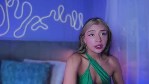 Sofi online show from February 10, 11:57 am