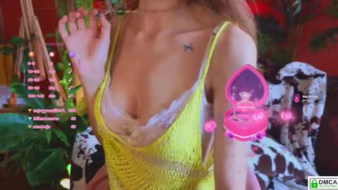 E online show from October 12, 8:29 am