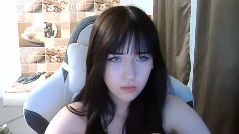 Eva online show from June 29, 5:01 pm