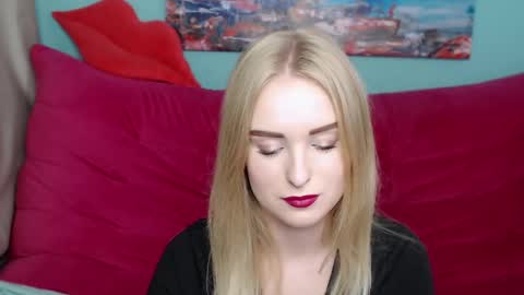 sofysoft online show from October 18, 6:28 am